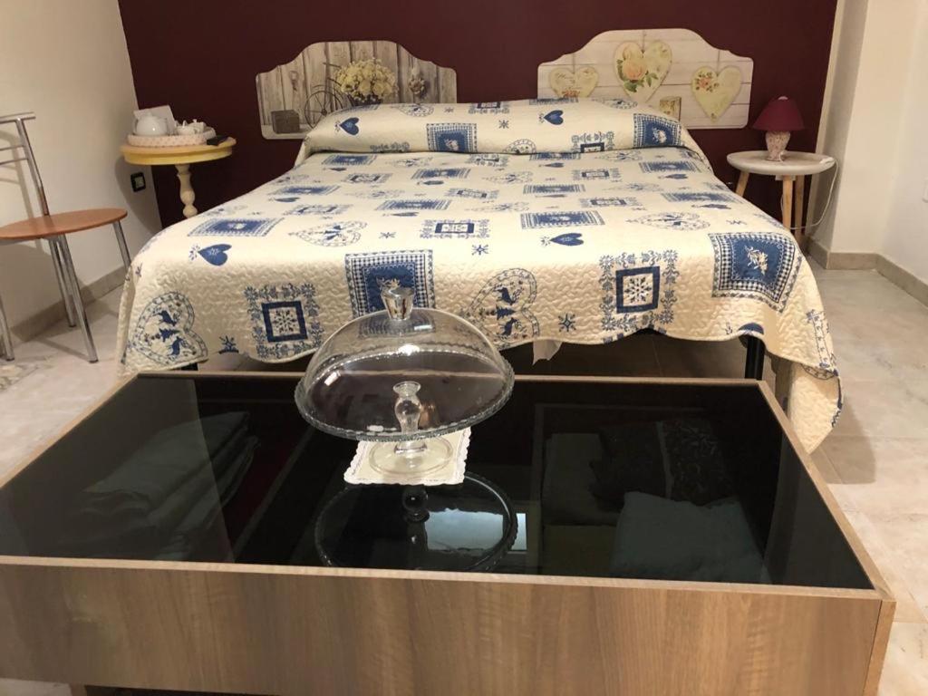 Il Vicoletto Apartment Brindisi Bagian luar foto